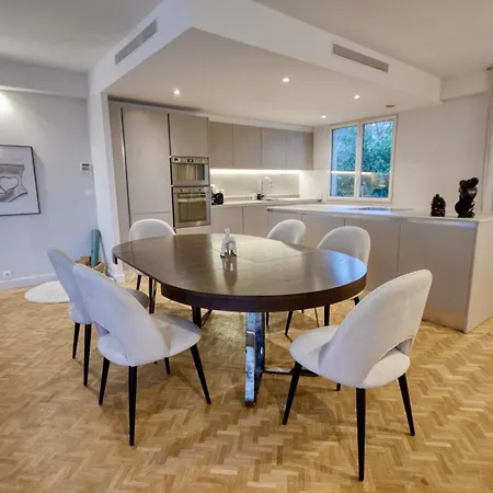Magnolia Private Pool 3 Bedrooms 아파트 *